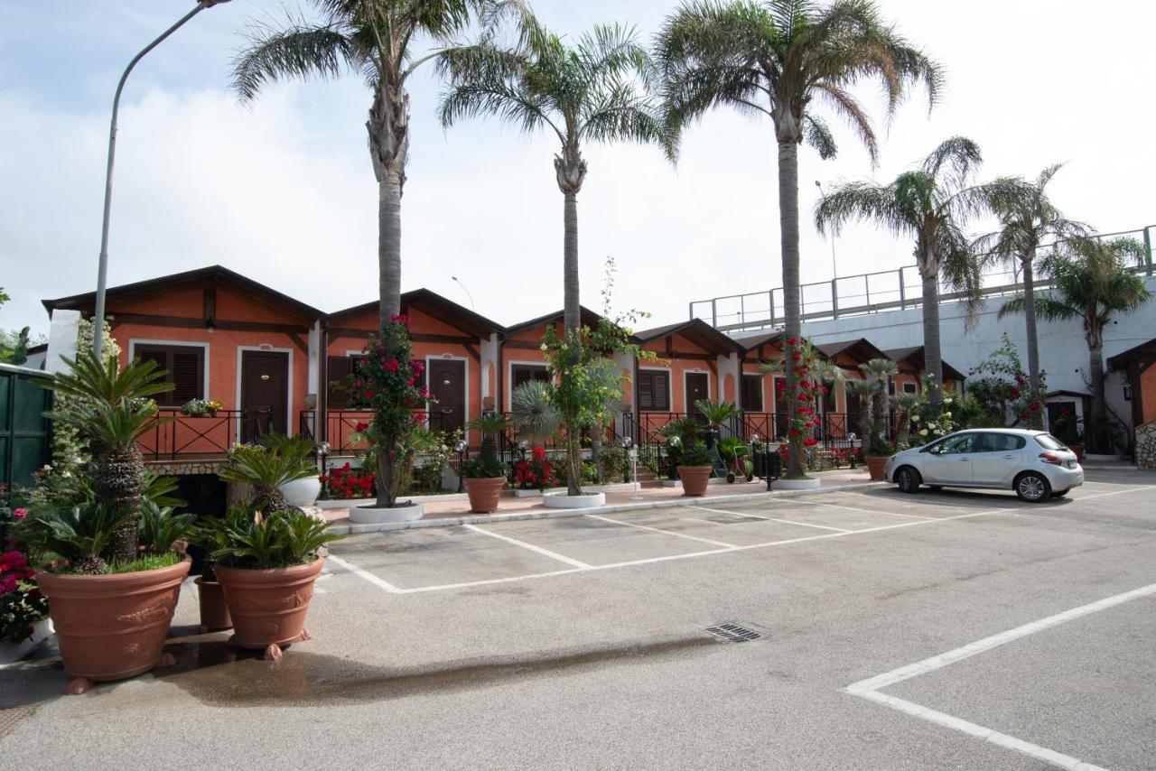 Hotel 2000 Giugliano In Campania Extérieur photo